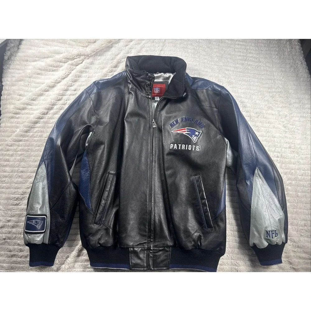 NFL New England Patriots Mens Medium Black Genuine Leather Bomber Jacket EUC